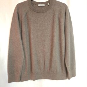 Vince Light Brown 100% Cashmere Crewneck.  Size M